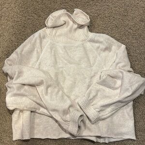 Aerie Cropped Turtle Neck Sweatshirt medium